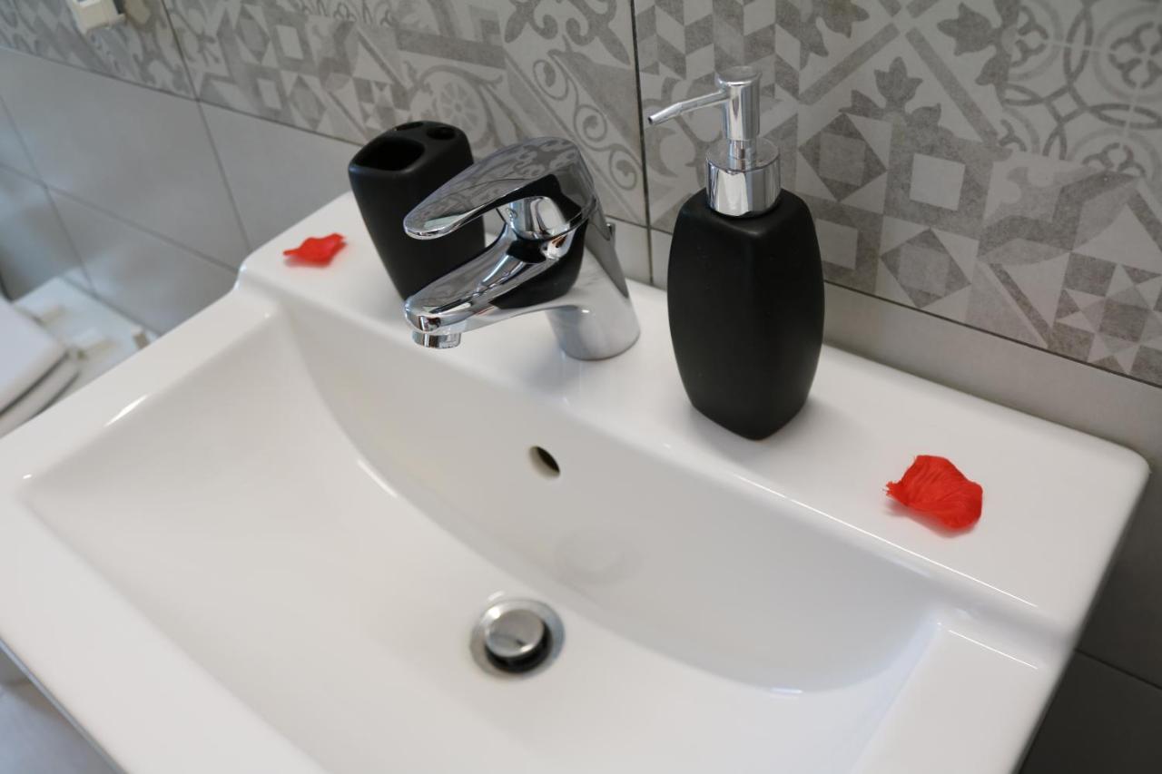 B&B Irnum Салерно Екстериор снимка